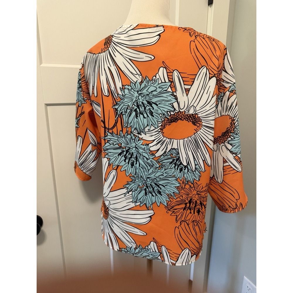Sucrefas Floral Orange Blouse Front Tie Medium - Picture 6 of 6